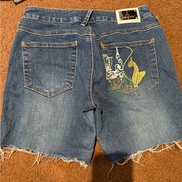 Baby phat shorts - Picture 1 of 2